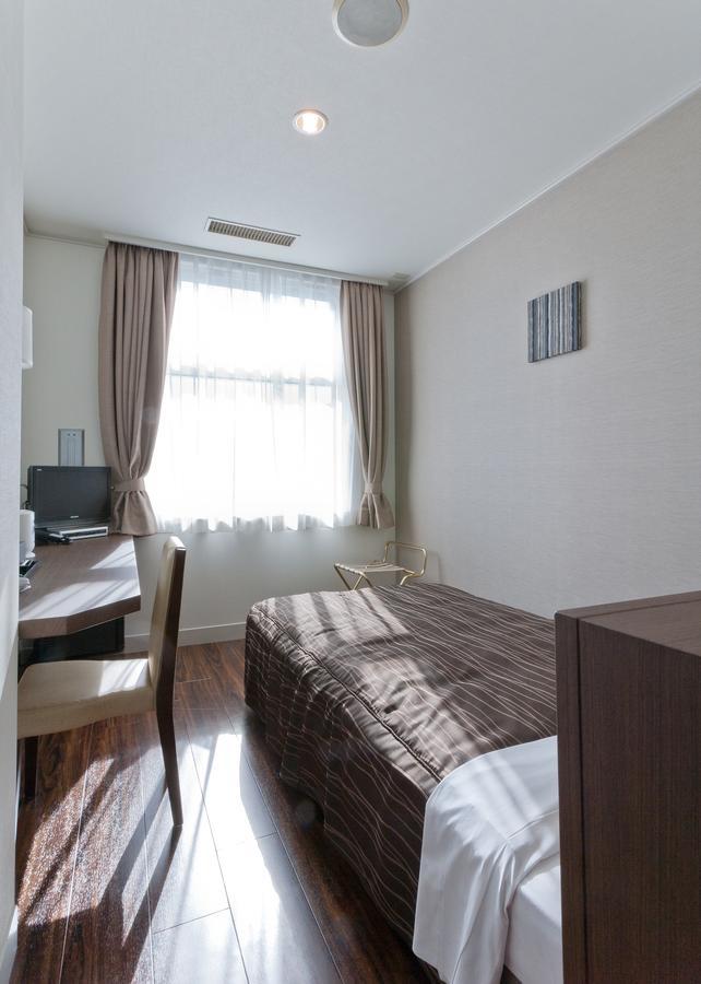 Hotel Prive Shizuoka Station Екстер'єр фото